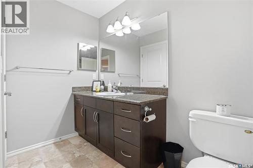 402 615 Lynd Crescent, Saskatoon, SK - Indoor Photo Showing Bathroom