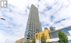 3212 - 898 PORTAGE PARKWAY  Vaughan, ON L4K 0J6