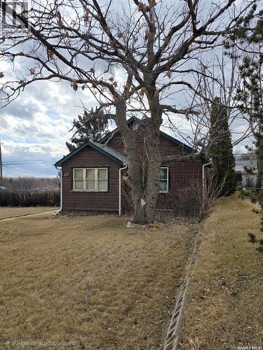 604 3Rd Avenue, Swift Current, SK 