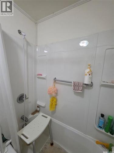 604 3Rd Avenue, Swift Current, SK 