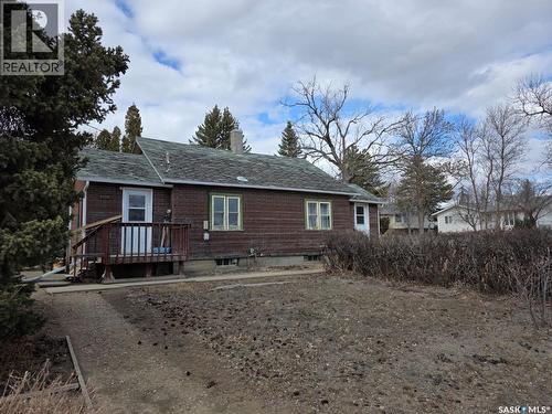 604 3Rd Avenue Nw, Swift Current, SK - Outdoor