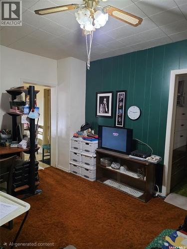 604 3Rd Avenue, Swift Current, SK 