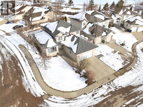 302 Brookhurst Terrace, Saskatoon, SK - Outdoor