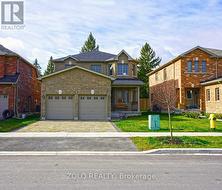 52 CLAXTON CRESCENT  Kawartha Lakes, ON K9V 0H3