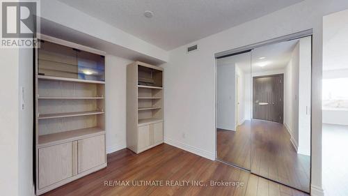 718 - 273 South Park Road, Markham, ON - Indoor Photo Showing Other Room