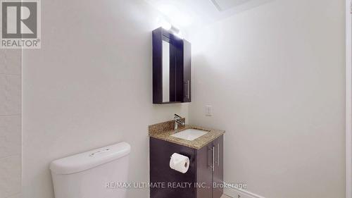 718 - 273 South Park Road, Markham, ON - Indoor Photo Showing Bathroom