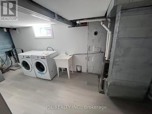 8110 Chippewa Road E, Hamilton, ON - Indoor Photo Showing Laundry Room