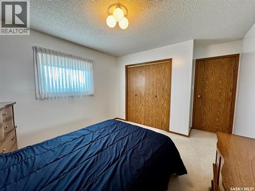 43 Clarke Avenue, Yorkton, SK - Indoor Photo Showing Bedroom