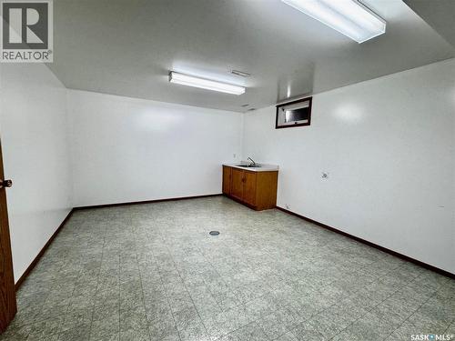 43 Clarke Avenue, Yorkton, SK - Indoor