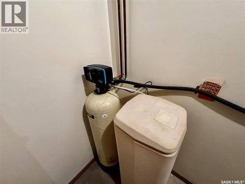 43 Clarke Avenue, Yorkton, SK - Indoor