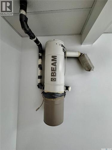 43 Clarke Avenue, Yorkton, SK - Indoor