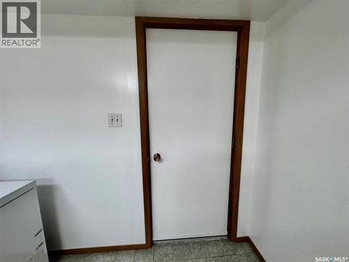43 Clarke Avenue, Yorkton, SK - Indoor Photo Showing Other Room