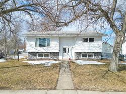 129 Fifth Avenue W  Souris, MB R0K 2C0