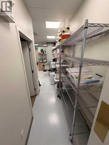 1234 Near Country Hills Ne - Photo 3