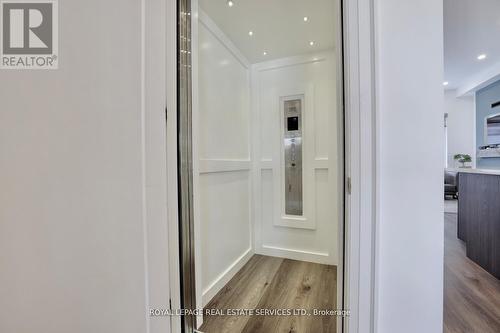137 High Street W, Mississauga, ON - Indoor Photo Showing Other Room