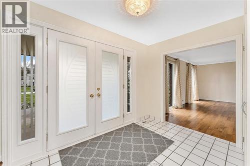 3748 Ouellette Avenue, Windsor, ON - Indoor Photo Showing Other Room