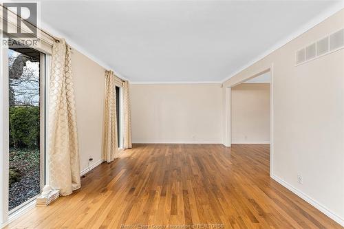 3748 Ouellette Avenue, Windsor, ON - Indoor Photo Showing Other Room