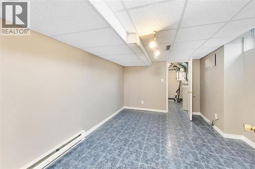 3748 Ouellette Avenue, Windsor, ON - Indoor