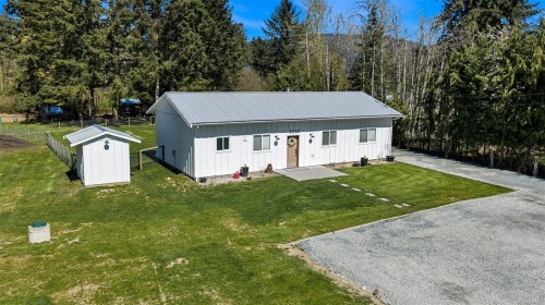 2255 Phipps Rd, Duncan, BC 