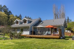 4310 Bedwell Harbour Rd Pender Island, BC V0N 2M1