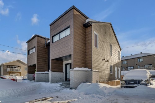 1203 Rue du Calicot  Québec (La Haute-Saint-Charles), QC G3K 0V7