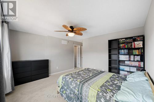 910 Paseana Place, Ottawa, ON - Indoor Photo Showing Bedroom