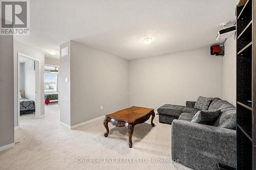 910 Paseana Place, Ottawa, ON - Indoor