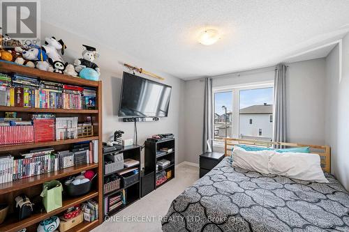 910 Paseana Place, Ottawa, ON - Indoor Photo Showing Bedroom