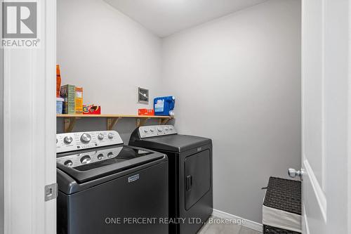910 Paseana Place, Ottawa, ON - Indoor Photo Showing Laundry Room