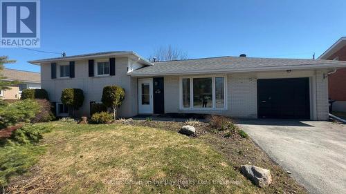 641 OAK STREET  Collingwood, ON L9Y 2Z7