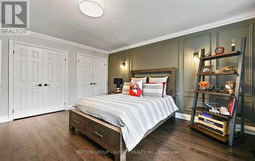 1095 Geran Crescent, Mississauga, ON - Indoor Photo Showing Bedroom