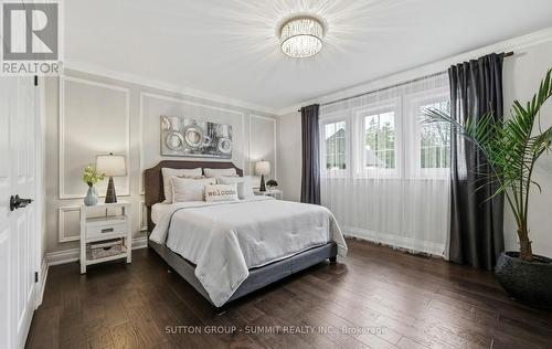 1095 Geran Crescent, Mississauga, ON - Indoor Photo Showing Bedroom