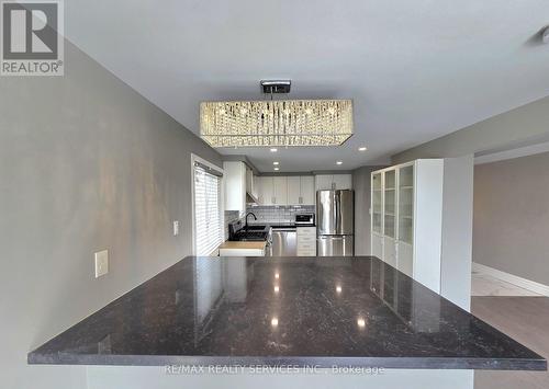 662 Elgin Street N, Cambridge, ON - Indoor Photo Showing Other Room