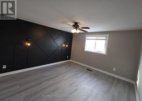 662 Elgin Street N, Cambridge, ON - Indoor Photo Showing Other Room