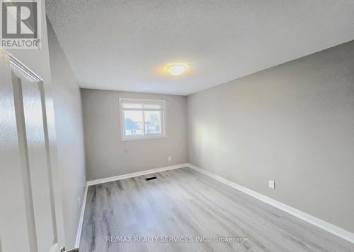 662 Elgin Street N, Cambridge, ON - Indoor Photo Showing Other Room