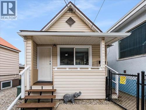 1911 Second Avenue, Trail, BC - Outdoor With Exterior