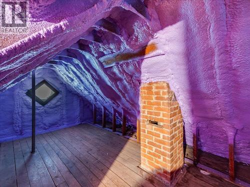 1911 Second Avenue, Trail, BC - 