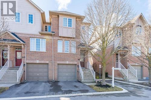 42 - 42 PALOMINO TRAIL  Halton Hills, ON L7G 6E9