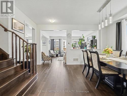 9 Frontier Drive, Thorold, ON - Indoor Photo Showing Dining Room