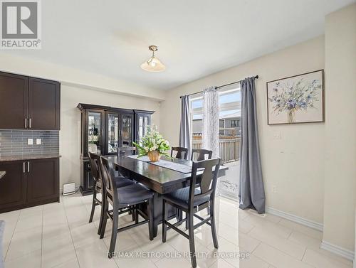 9 Frontier Drive, Thorold, ON - Indoor Photo Showing Dining Room