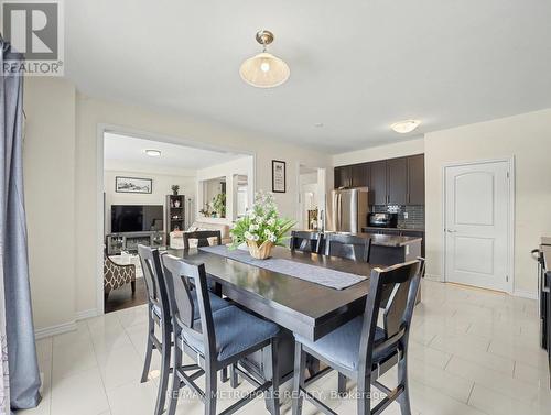 9 Frontier Drive, Thorold, ON - Indoor Photo Showing Dining Room