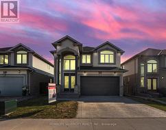 153 MEDICI LANE  Hamilton, ON L9B 0G7