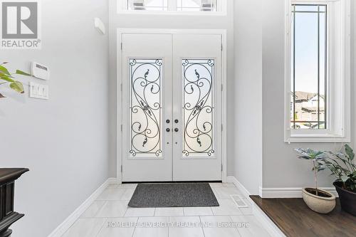 153 Medici Lane, Hamilton, ON - Indoor Photo Showing Other Room