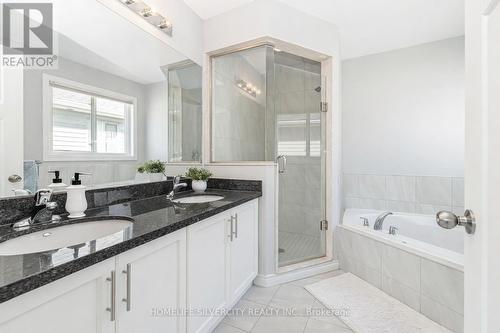 153 Medici Lane, Hamilton, ON - Indoor Photo Showing Bathroom
