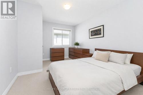 153 Medici Lane, Hamilton, ON - Indoor Photo Showing Bedroom