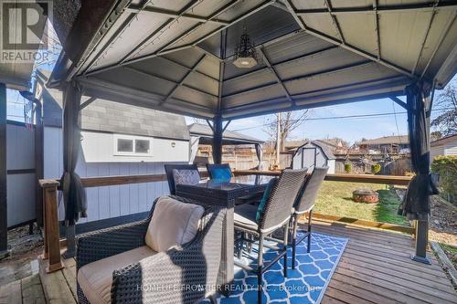 977 Upper Wellington Street, Hamilton, ON - Outdoor With Deck Patio Veranda With Exterior