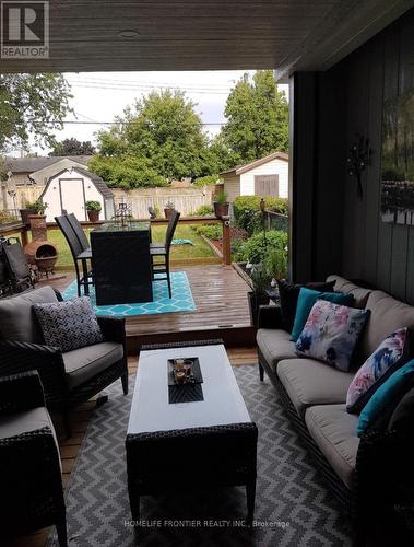 977 Upper Wellington Street, Hamilton, ON - Outdoor With Deck Patio Veranda