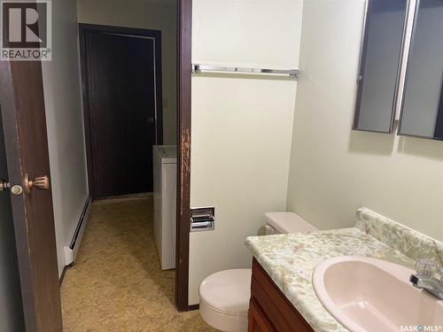 130 Anson Street, Air Ronge, SK - Indoor Photo Showing Bathroom