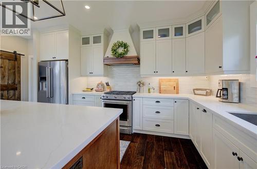 58 Carriage Crossing, Drayton, ON - Indoor Photo Showing Kitchen