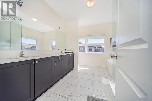 31 Canard Drive, Vaughan, ON - Indoor Photo Showing Bathroom